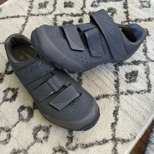 Shimano Cycling/Bike Shoe + Cleat